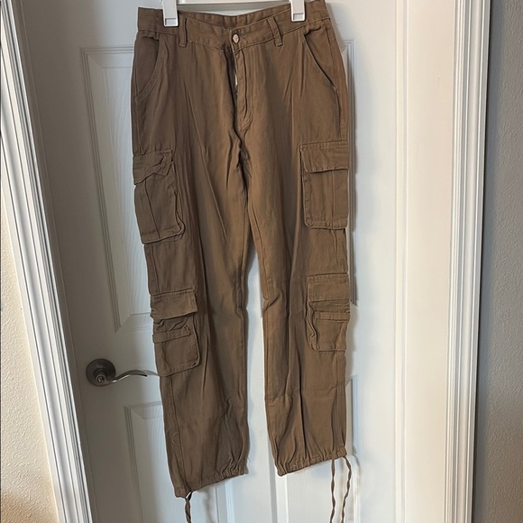Pants - Brown Cargo Pants